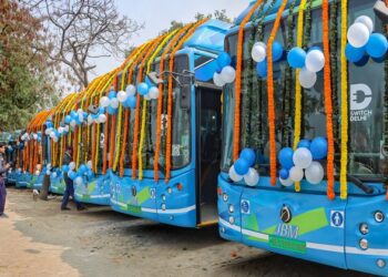 दिल्ली से पड़ोसी राज्यों के लिए चलेंगी 50 AC बसें, जानिए किन शहरों से हो सकती है शुरुआत