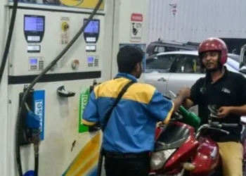 Petrol Diesel Price Today: 14 अक्टूबर को घटे या बढ़े पेट्रोल-डीजल के दाम? चेक करें ताजा रेट